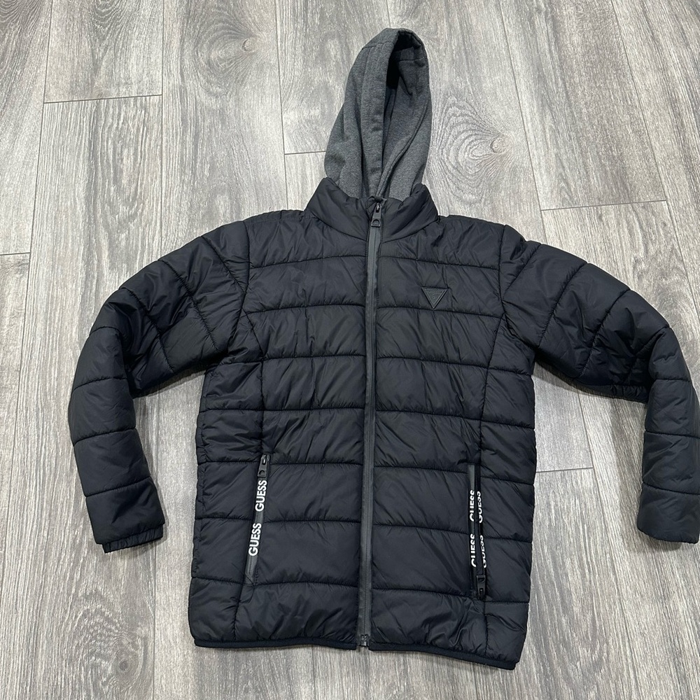 Guess Puffer Jacket